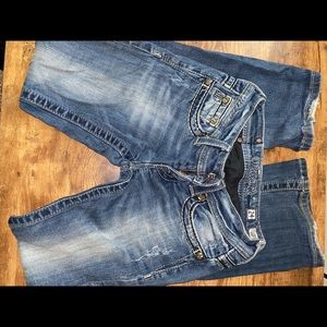 Dark wash miss me jeans